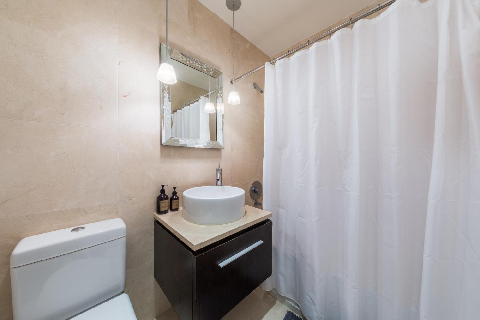 Appartement Outstanding & Bright 5bdr & 2 Bth In Downtown Manhattan